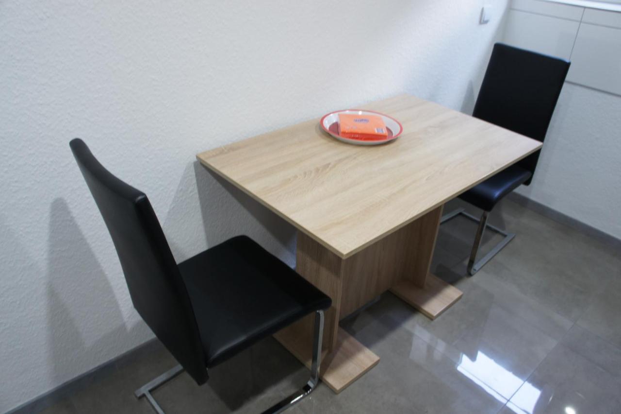 2- Zimmer-Wohnung Weilerswist Екстер'єр фото