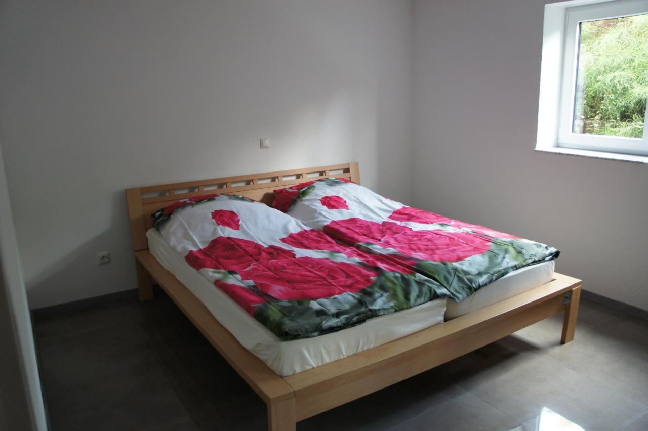 2- Zimmer-Wohnung Weilerswist Екстер'єр фото