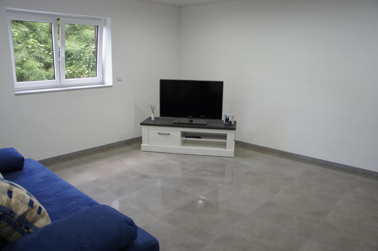 2- Zimmer-Wohnung Weilerswist Екстер'єр фото